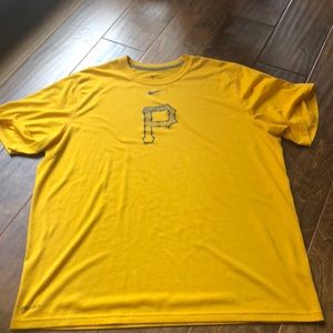 Pirates T shirt